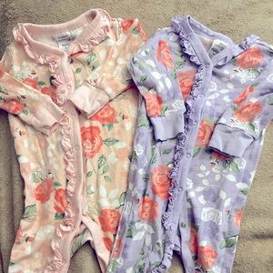 2 Babygirl Sleepers
